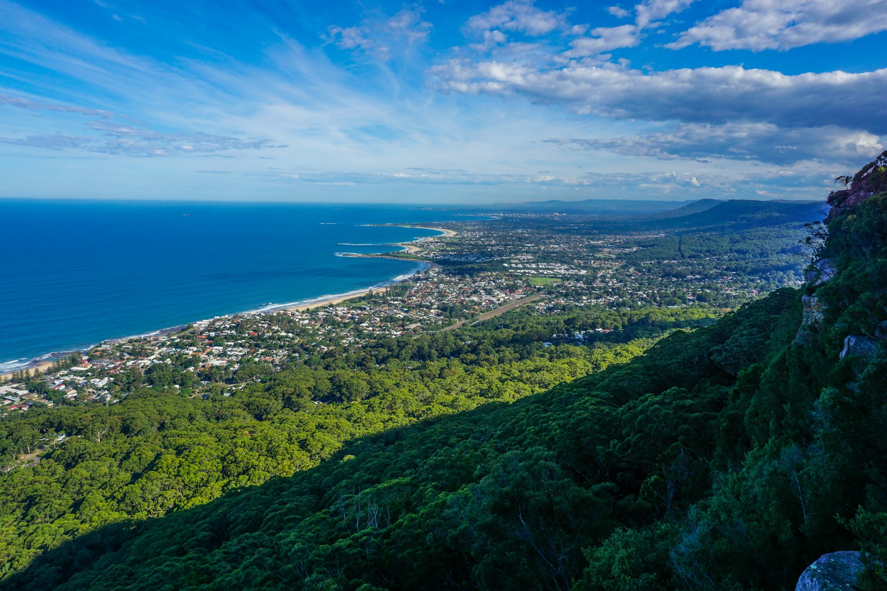 Flowstate Electrical Co servicing Thirroul